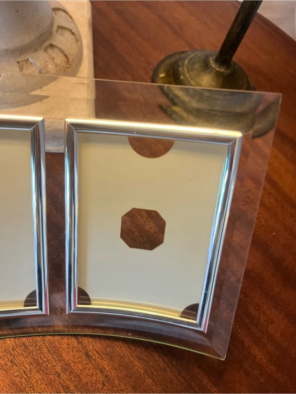 Vtg 1980s Postmodern Curved Floating Glass Silver Tone Picture Triple Frame 3x5
